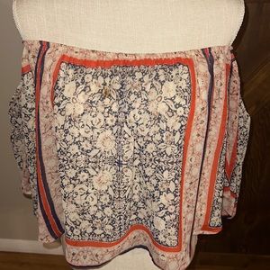 Off shoulder blouse